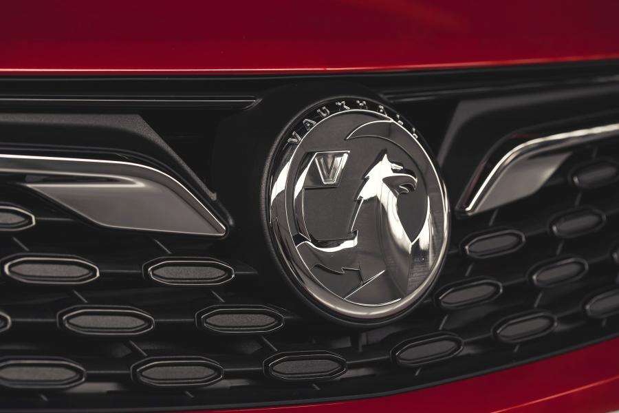 Логотип Vauxhall Astra 2019 года  (фото 8 из 40)